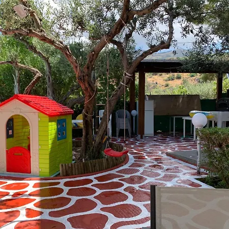 Chalet House Ramo Partinico